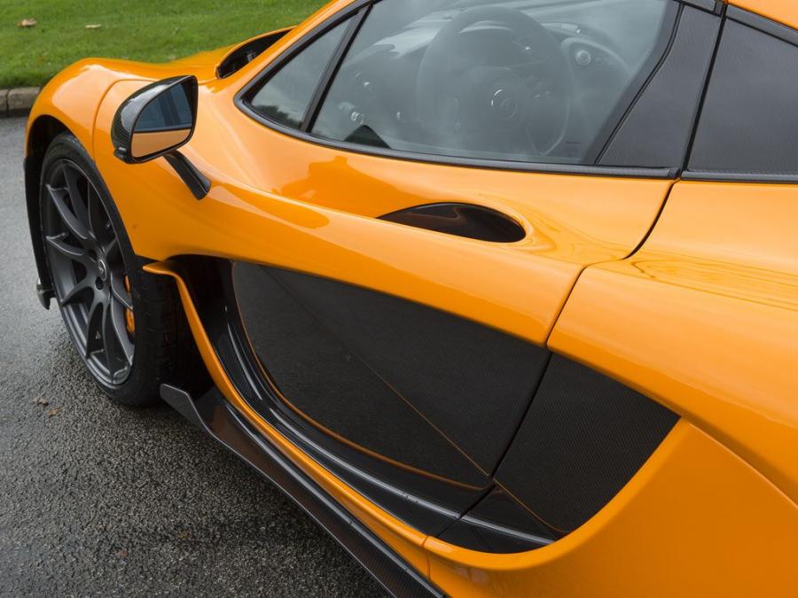 Детали экстерьера McLaren P1 XP05 (990006) 2013 года  (фото 27 из 89)